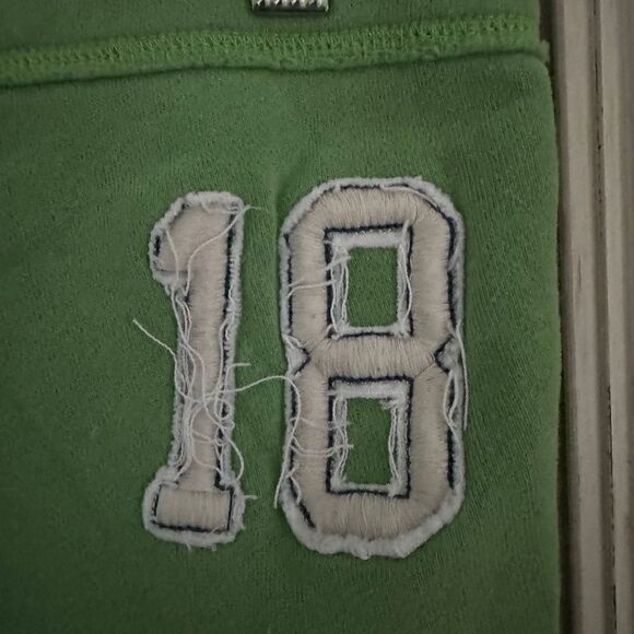 Abercrombie kids bright green sweat shorts with drawsreing waist XL - Picture 4 of 13